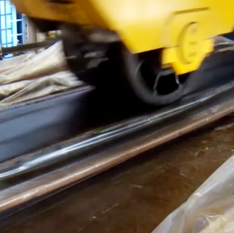 輪荷重走行試験機を用いた鉄筋コンクリート床版の疲労耐久性に関する研究