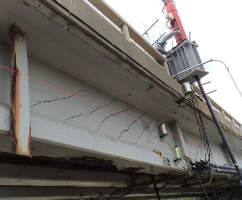 On-site loading test on a bridge to be removed, until it collapses (2)