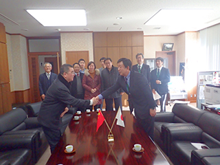 Zhejiang delegation administrating flood control and water utilization visited PWRI