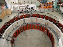 トンネル覆工載荷実験装置